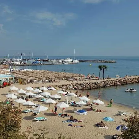 فندق Olymp 3*